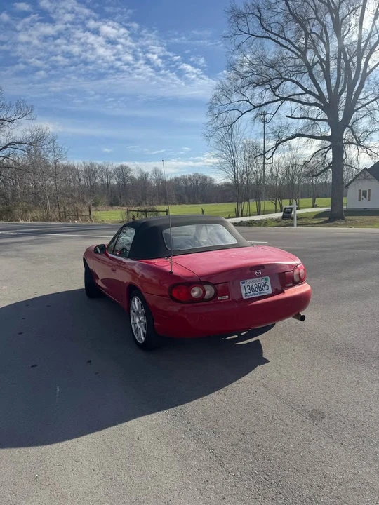 2004 Mazda NB MX-5 Miata - Image 2 of 9