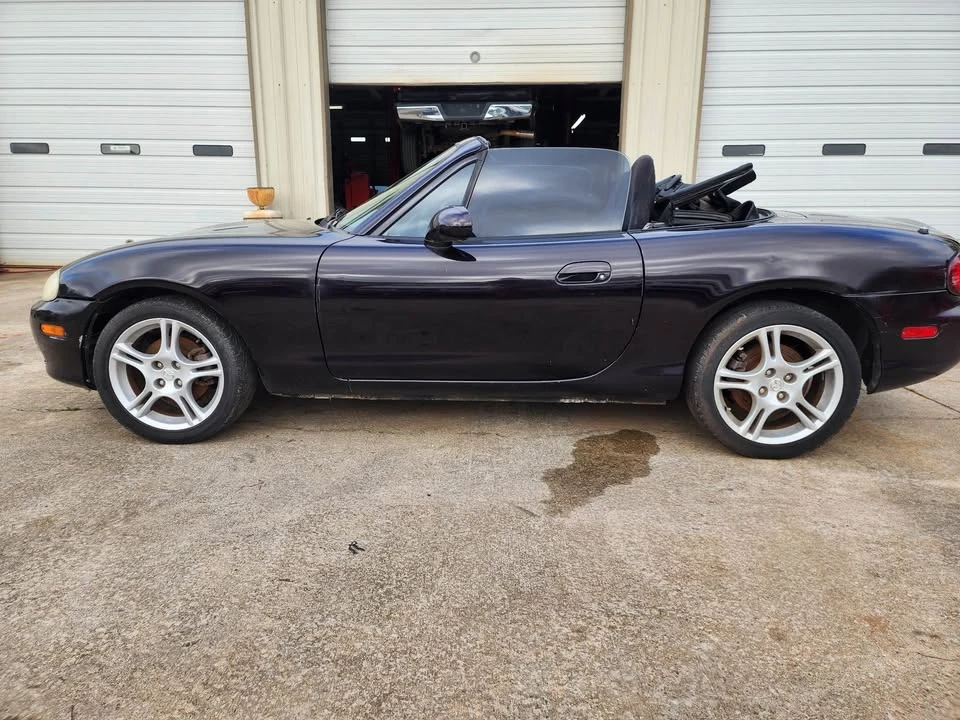 2004 Mazda NB MX-5 Miata - Image 8 of 14