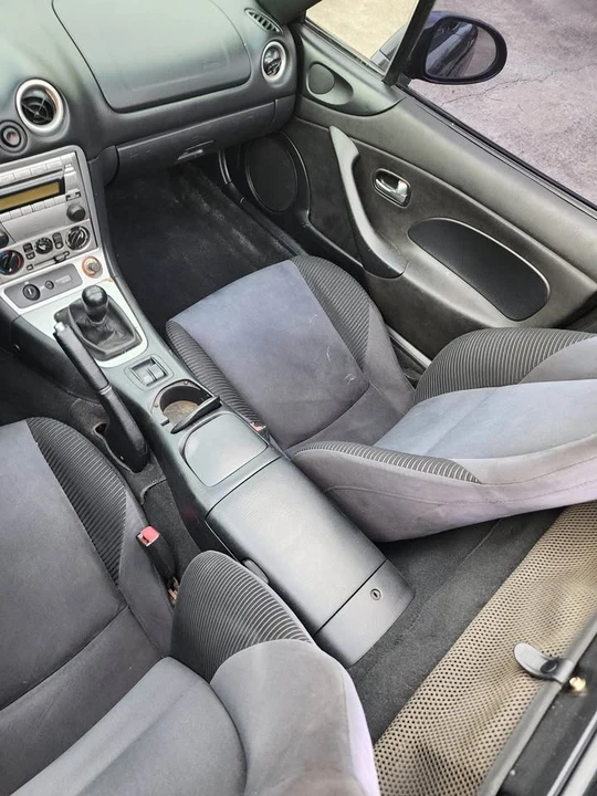 2004 Mazda NB MX-5 Miata - Image 10 of 14