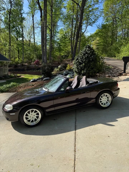 2004 Mazda NB MX-5 Miata - Image 2 of 17