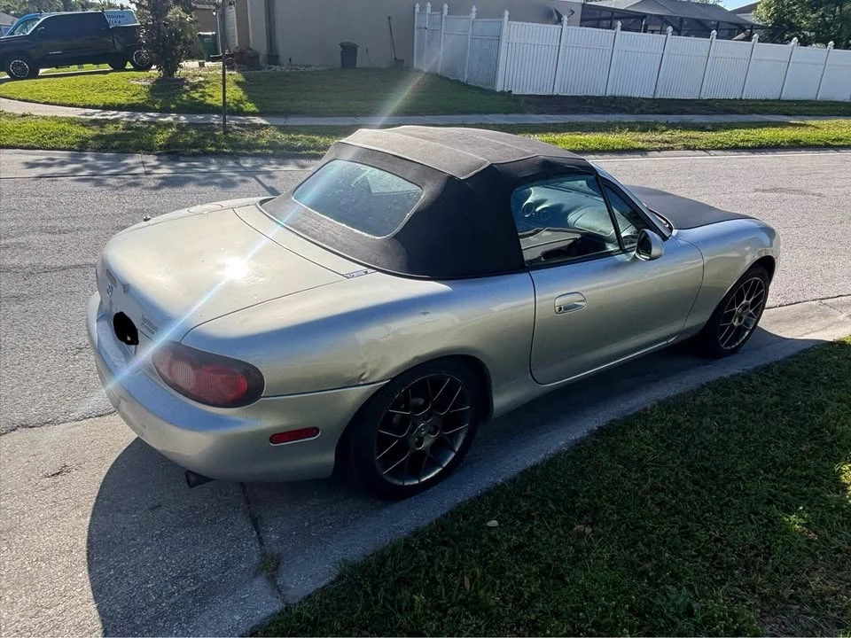 2004 Mazda NB MX-5 Miata - Image 6 of 8