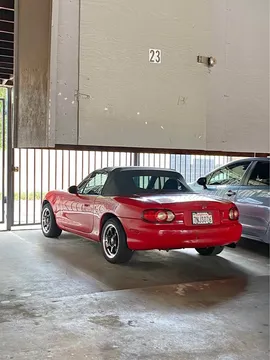 2004 Mazda MX-5 Miata Convertible