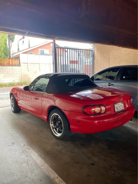 2004 Mazda NB MX-5 Miata - Image 5 of 10