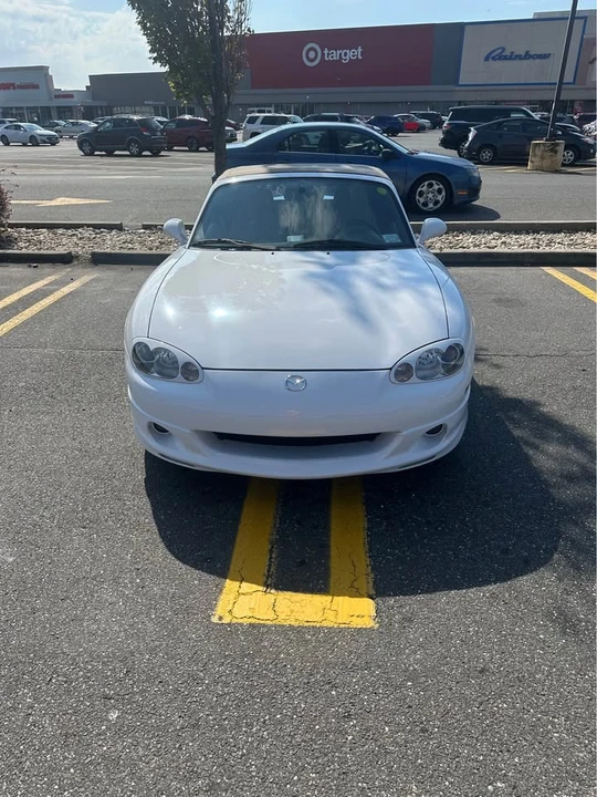 2004 Mazda NB MX-5 Miata - Image 6 of 9