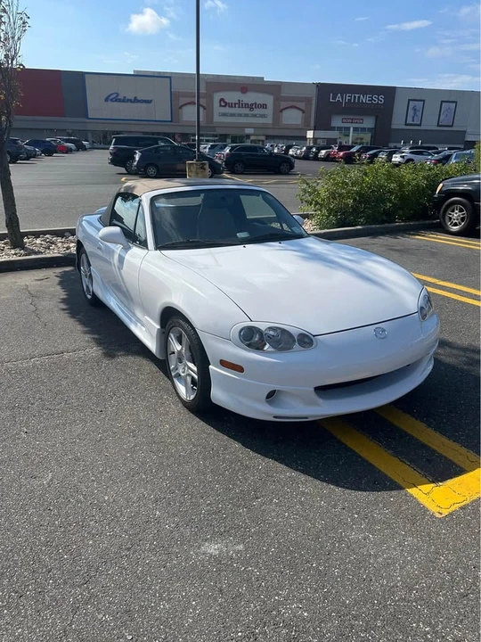 2004 Mazda NB MX-5 Miata - Image 7 of 9