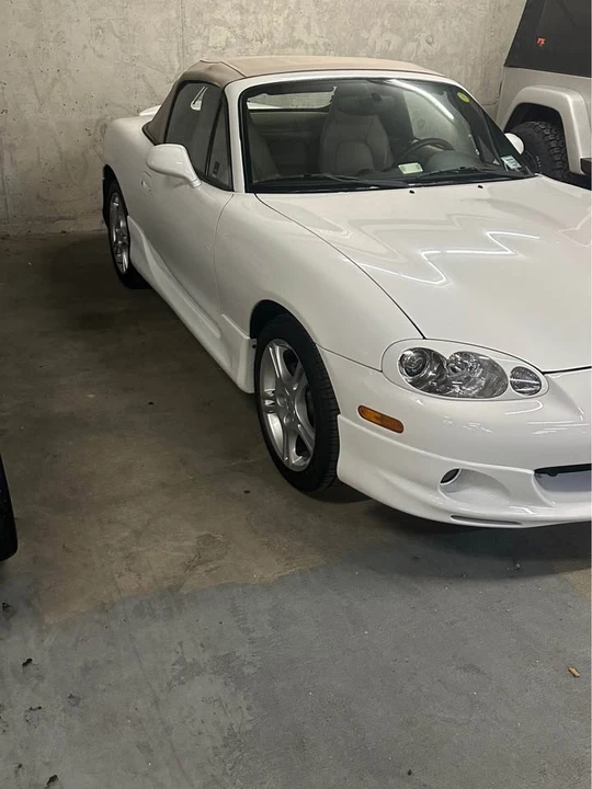 2004 Mazda NB MX-5 Miata - Image 3 of 9