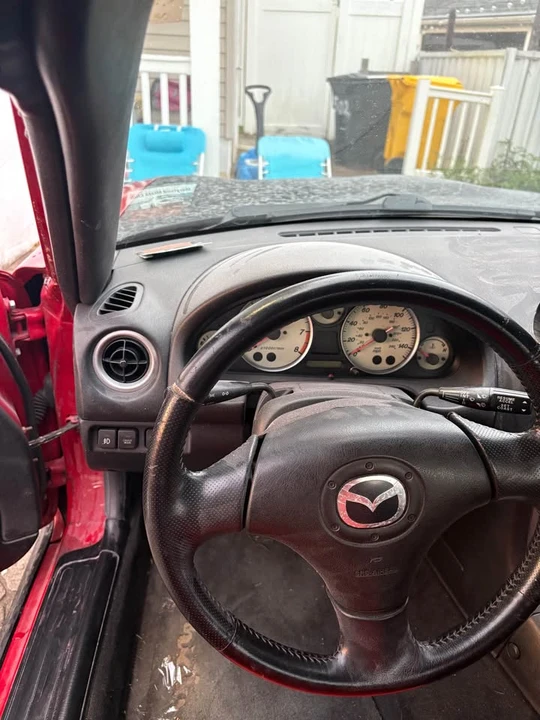 2004 Mazda NB MX-5 Miata - Image 6 of 6