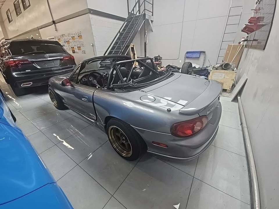 2004 Mazda NB MX-5 Miata - Image 3 of 13
