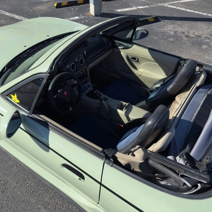 2004 Mazda NB MX-5 Miata - Image 11 of 12