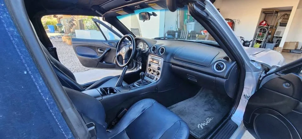 2004 Mazda NB MX-5 Miata - Image 10 of 12