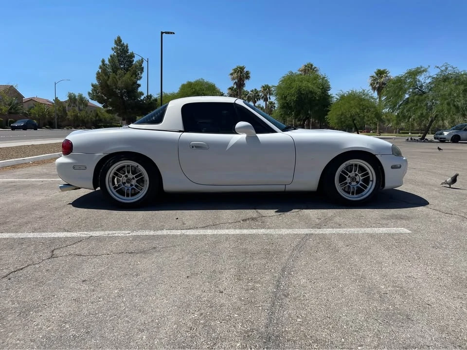 2004 Mazda NB MX-5 Miata - Image 7 of 20