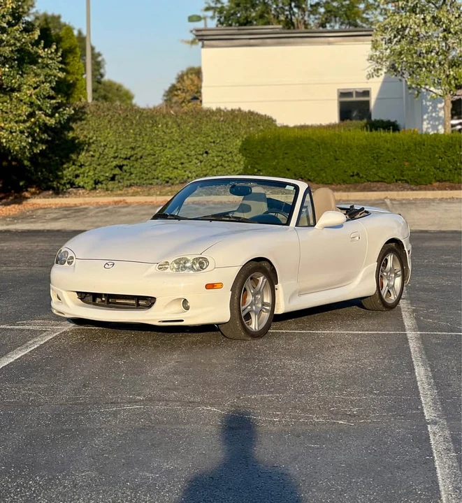 2004 Mazda NB MX-5 Miata - Image 8 of 19