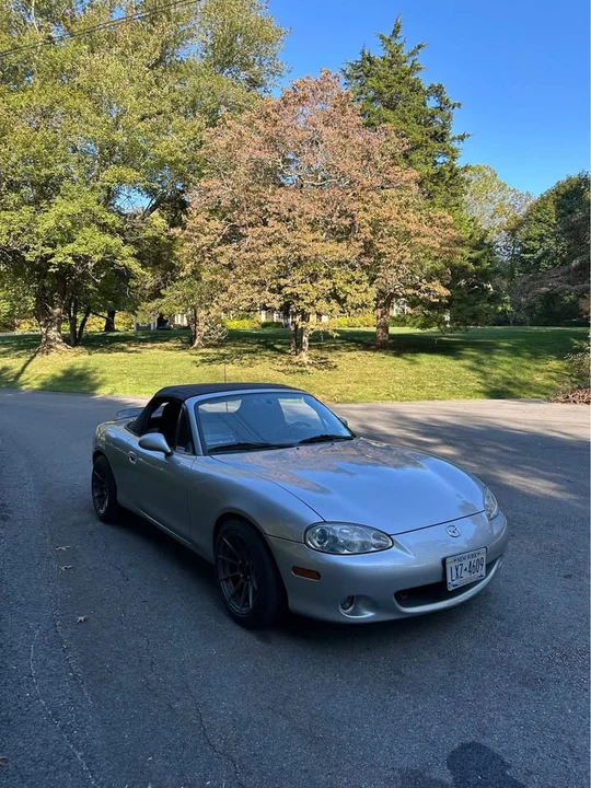 2004 Mazda NB MX-5 Miata - Image 4 of 12