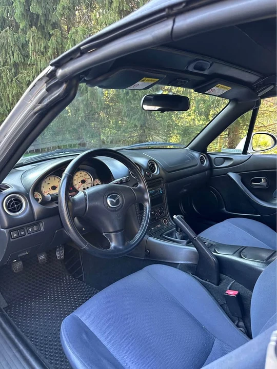 2004 Mazda NB MX-5 Miata - Image 7 of 12