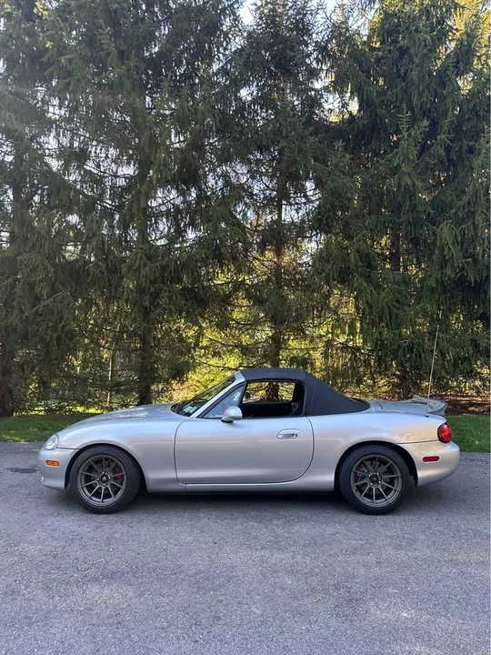 2004 Mazda NB MX-5 Miata - Image 2 of 12