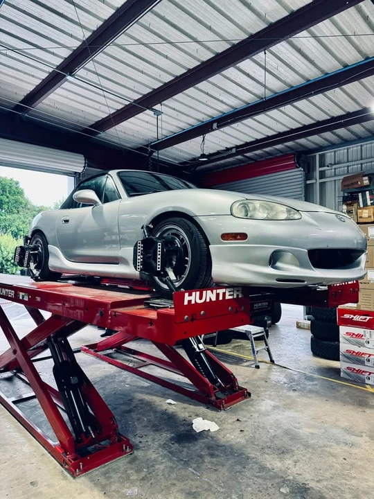 2004 Mazda NB MX-5 Miata - Image 6 of 14