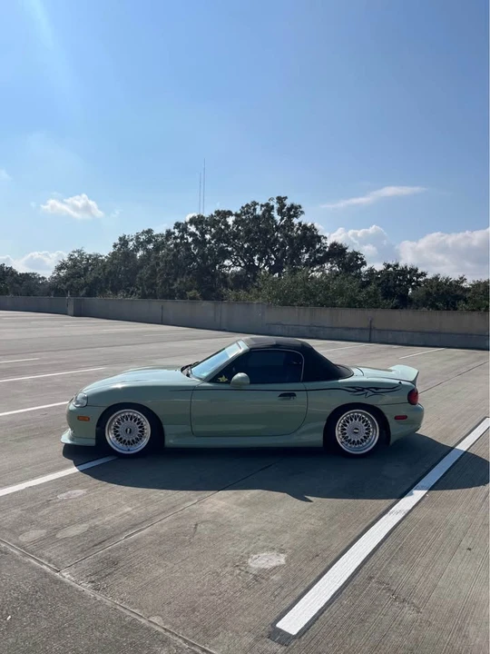 2004 Mazda NB MX-5 Miata - Image 2 of 13