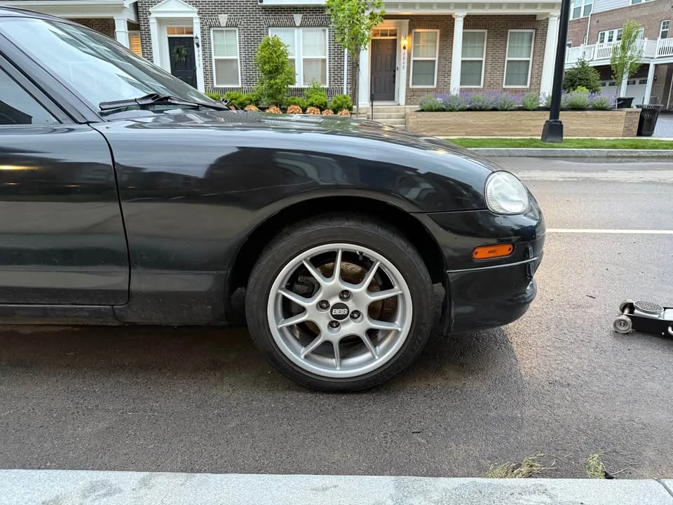 2004 Mazda NB MX-5 Miata - Image 17 of 19