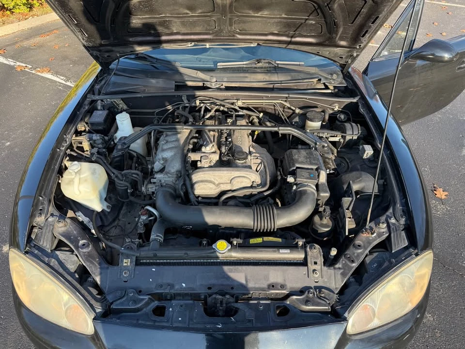 2004 Mazda NB MX-5 Miata - Image 8 of 19