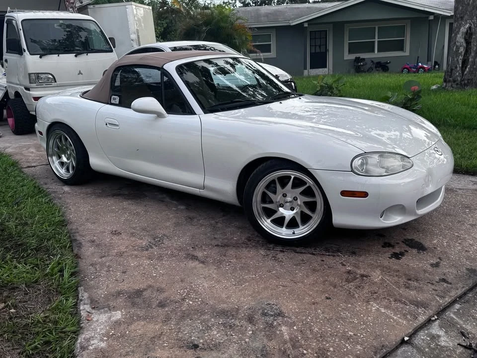 2004 Mazda NB MX-5 Miata - Image 4 of 8