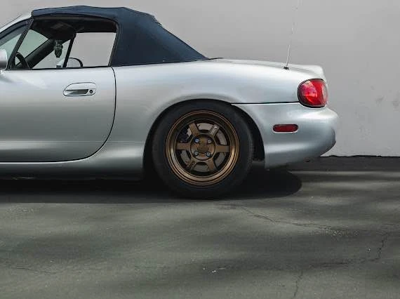 2004 Mazda NB MX-5 Miata - Image 6 of 10
