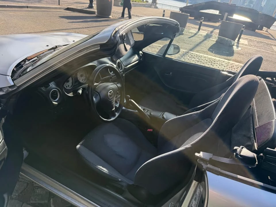 2004 Mazda NB MX-5 Miata - Image 10 of 19