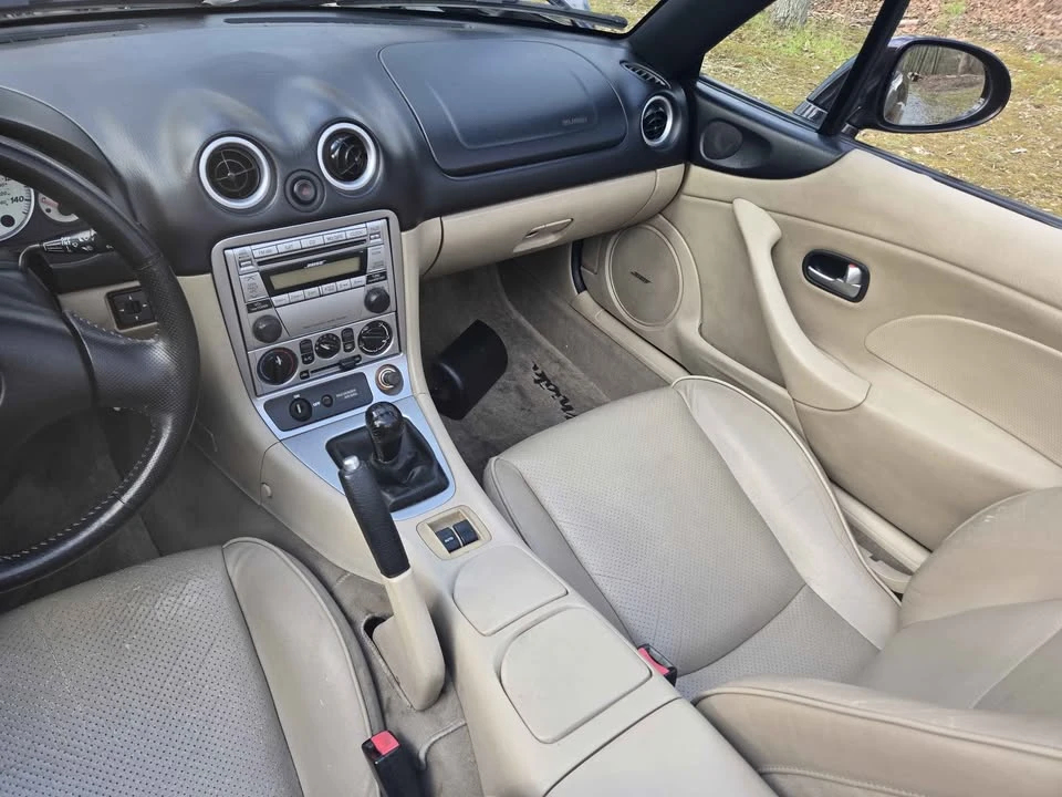 2004 Mazda NB MX-5 Miata - Image 12 of 14