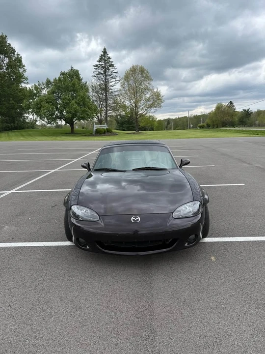 2004 Mazda NB MX-5 Miata - Image 3 of 12