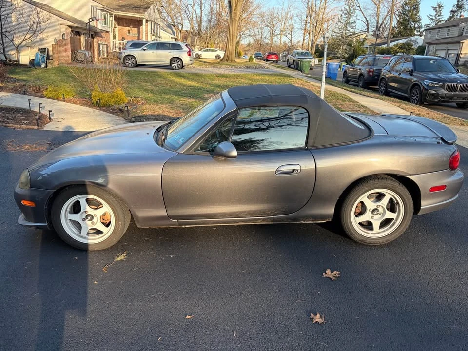 2004 Mazda NB Mazdaspeed MX-5 Miata - Image 3 of 20