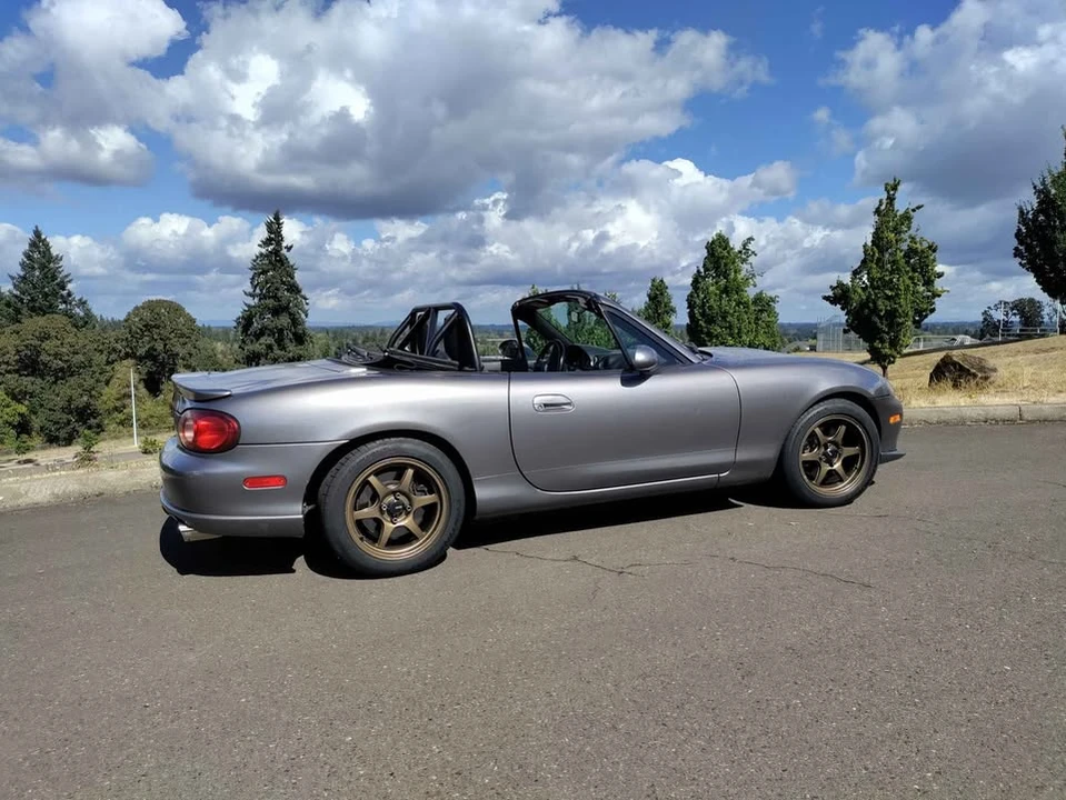 2004 Mazda NB Mazdaspeed MX-5 Miata - Image 6 of 11
