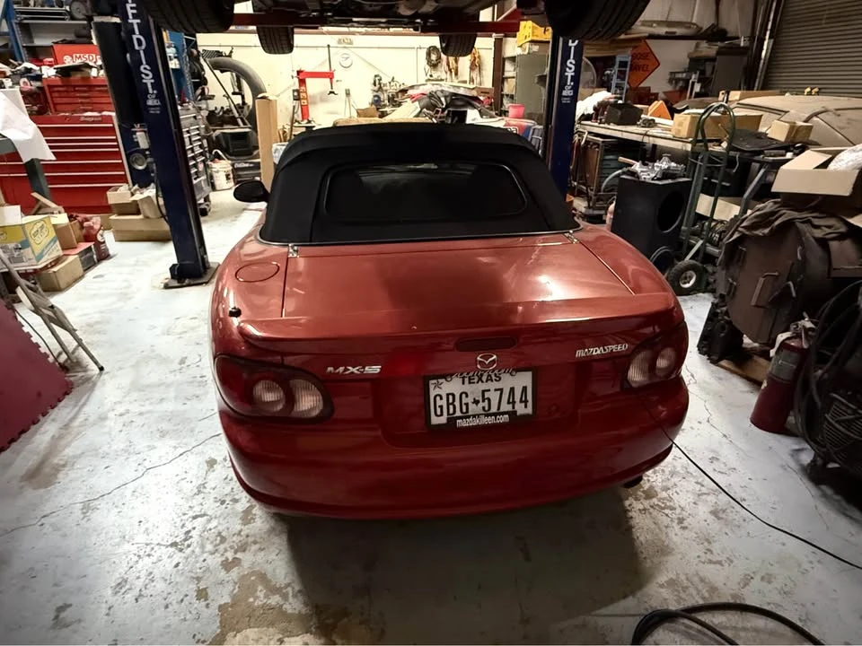 2004 Mazda NB Mazdaspeed MX-5 Miata - Image 3 of 11
