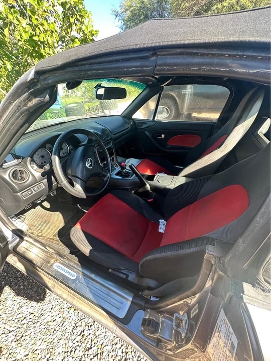 2004 Mazda NB Mazdaspeed MX-5 Miata - Image 3 of 5