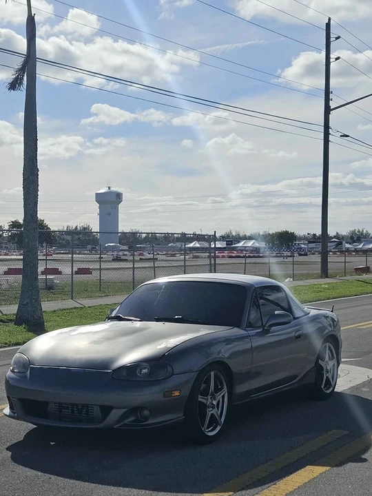 2004 Mazda NB Mazdaspeed MX-5 Miata - Image 6 of 13