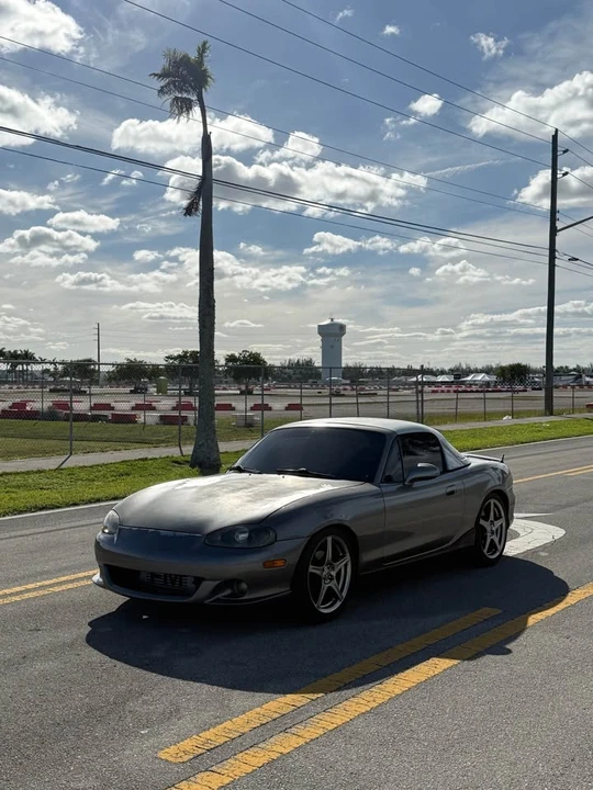 2004 Mazda NB Mazdaspeed MX-5 Miata - Image 2 of 12