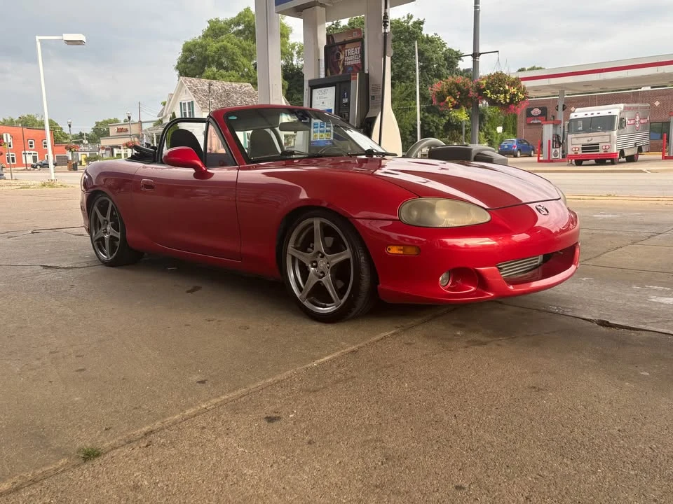 2004 Mazda NB Mazdaspeed MX-5 Miata - Image 2 of 5