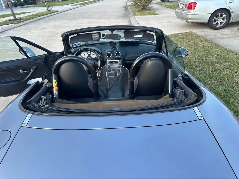 2004 Mazda NB Mazdaspeed MX-5 Miata - Image 11 of 17
