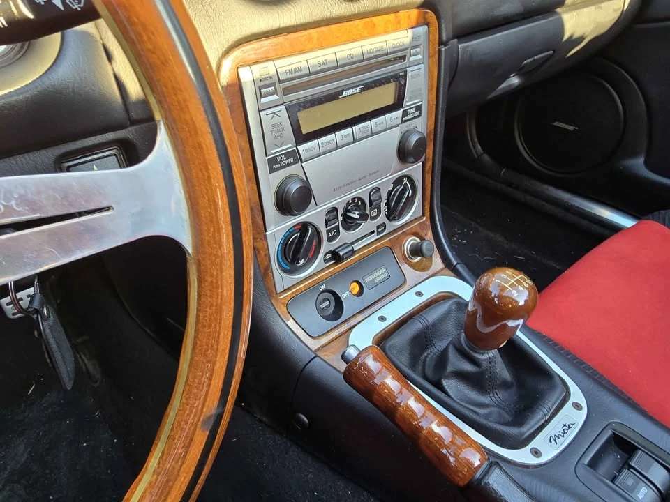 2004 Mazda NB Mazdaspeed MX-5 Miata - Image 4 of 9