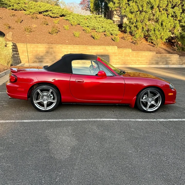 2004 Mazda NB Mazdaspeed MX-5 Miata - Image 11 of 20