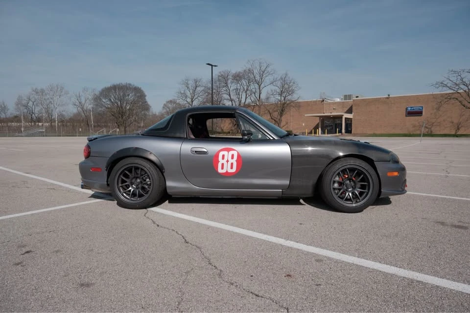 2004 Mazda NB Mazdaspeed MX-5 Miata - Image 4 of 12