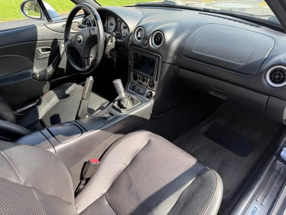 2004 Mazda NB Mazdaspeed MX-5 Miata - Image 11 of 16