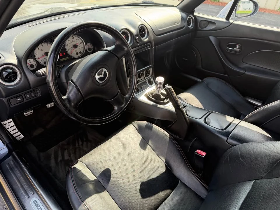2004 Mazda NB Mazdaspeed MX-5 Miata - Image 9 of 16