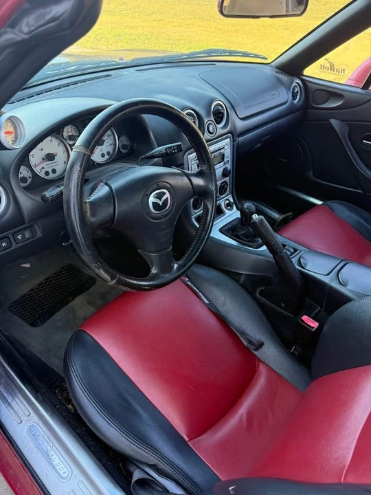 2004 Mazda NB Mazdaspeed MX-5 Miata - Image 7 of 19