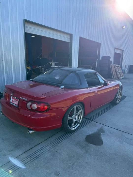 2004 Mazda NB Mazdaspeed MX-5 Miata - Image 6 of 19
