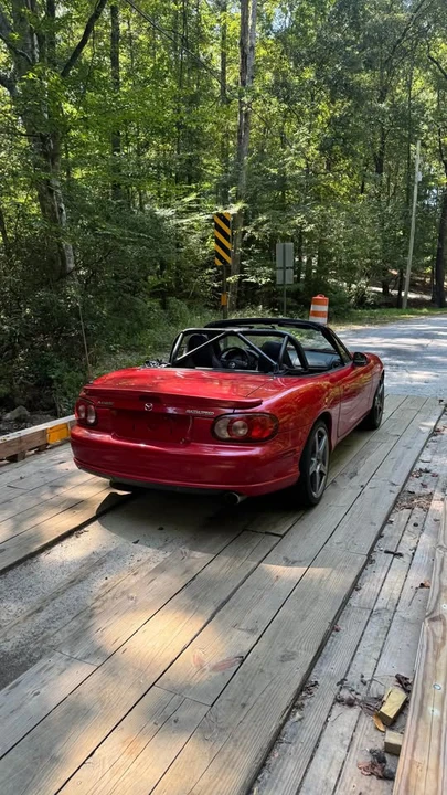 2004 Mazda NB Mazdaspeed MX-5 Miata - Image 6 of 20