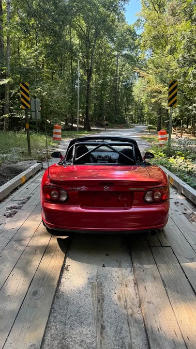 2004 Mazda NB Mazdaspeed MX-5 Miata - Image 5 of 20