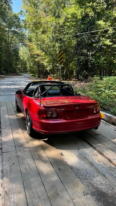 2004 Mazda NB Mazdaspeed MX-5 Miata - Image 4 of 20
