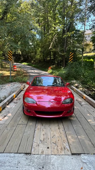 2004 Mazda NB Mazdaspeed MX-5 Miata - Image 2 of 20