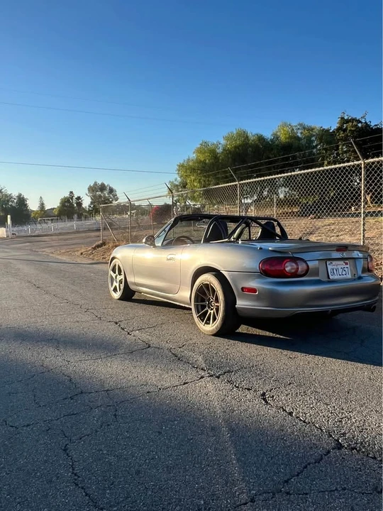 2004 Mazda NB Mazdaspeed MX-5 Miata - Image 5 of 15