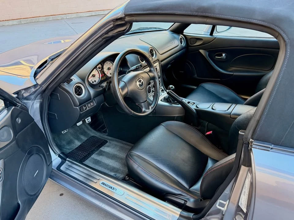 2004 Mazda NB Mazdaspeed MX-5 Miata - Image 5 of 14