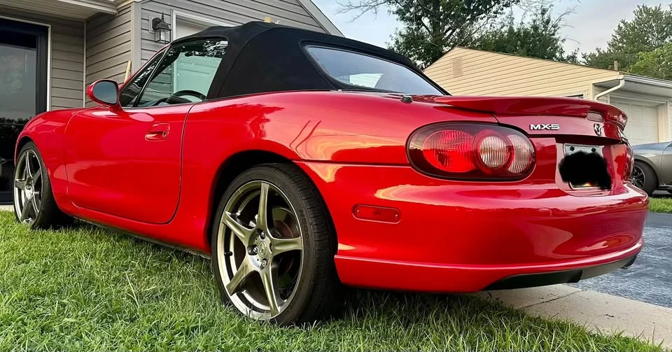 2004 Mazda NB Mazdaspeed MX-5 Miata - Image 4 of 11
